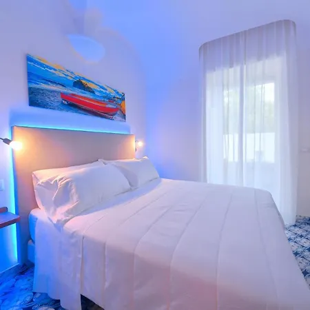 Mavilan Luxury Ísquia